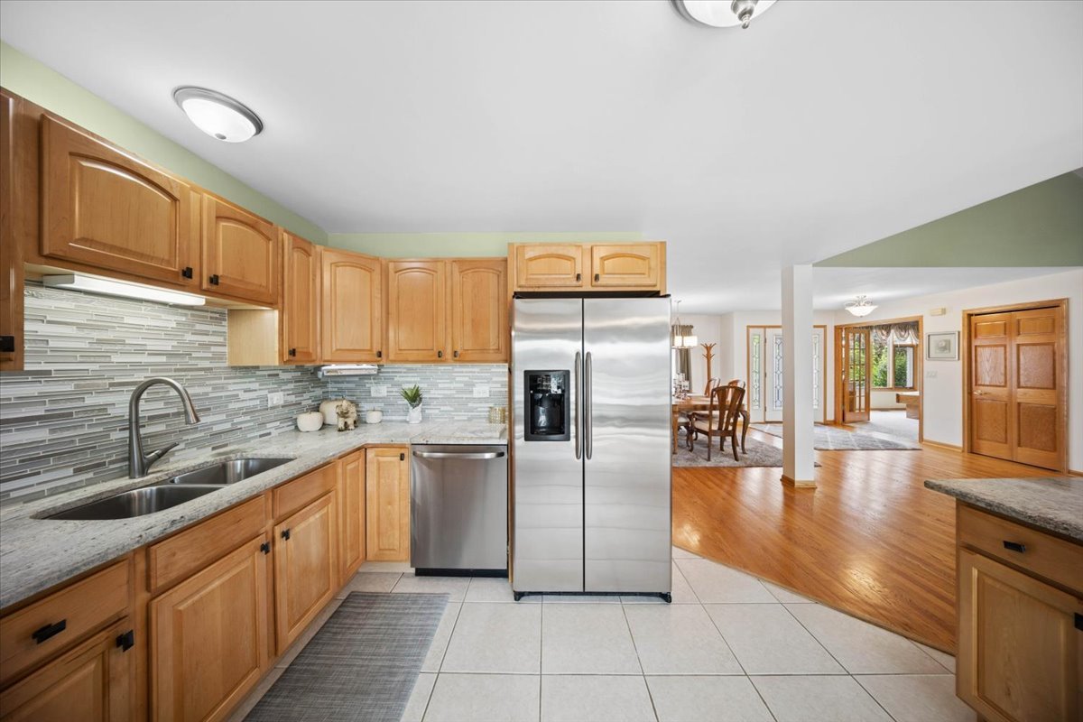 18220 Hidden Valley Cove Property Photo 7