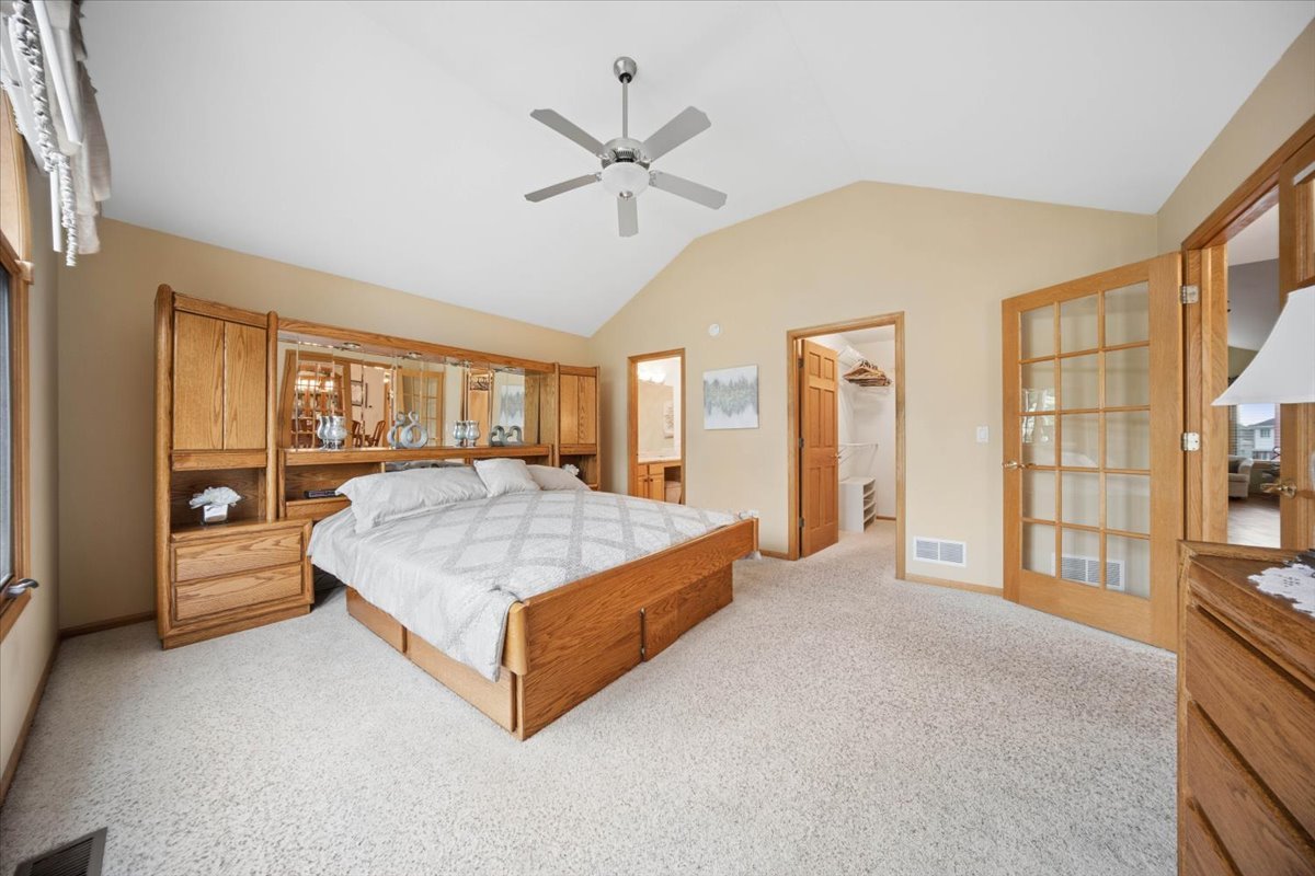 18220 Hidden Valley Cove Property Photo 14