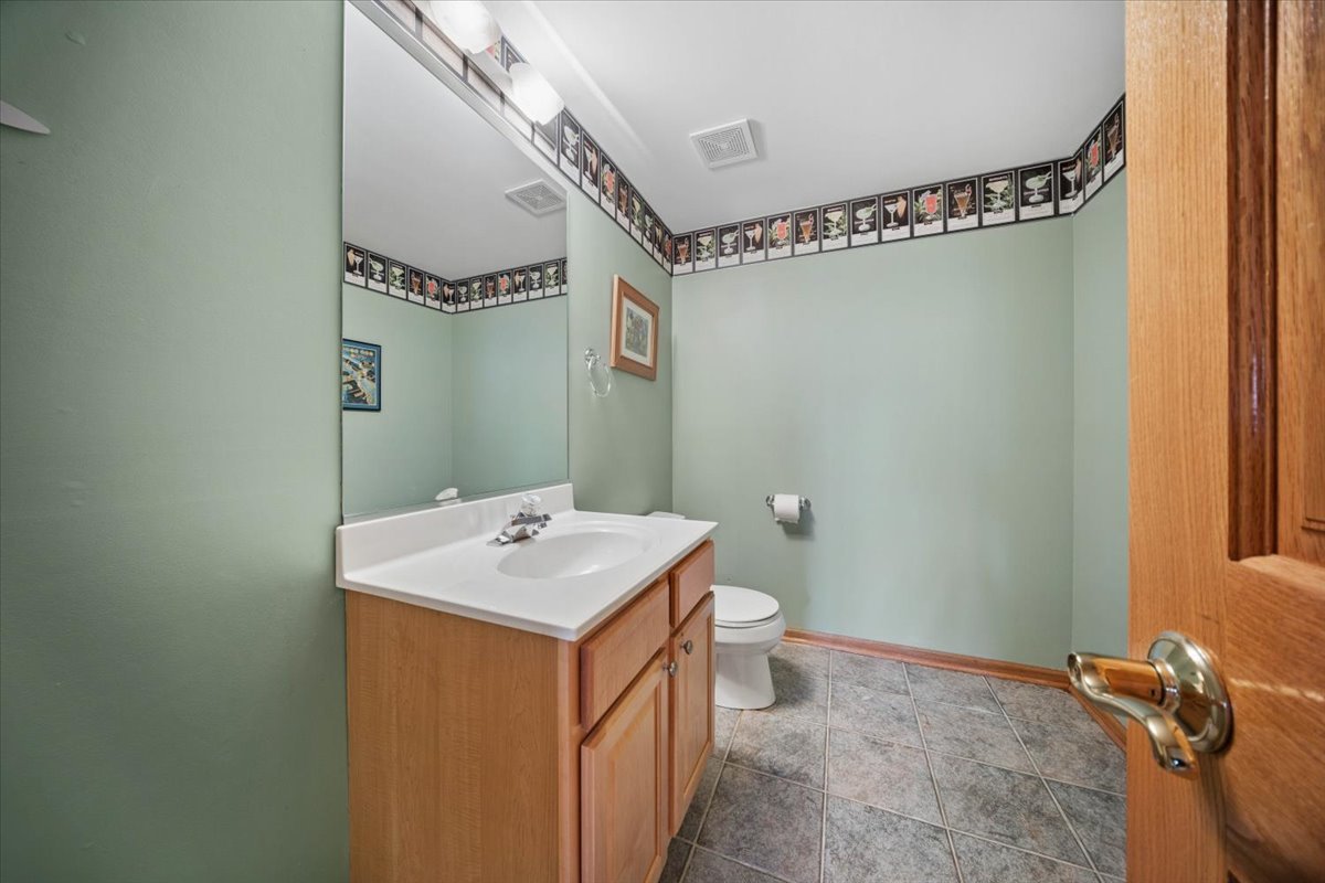 18220 Hidden Valley Cove Property Photo 28