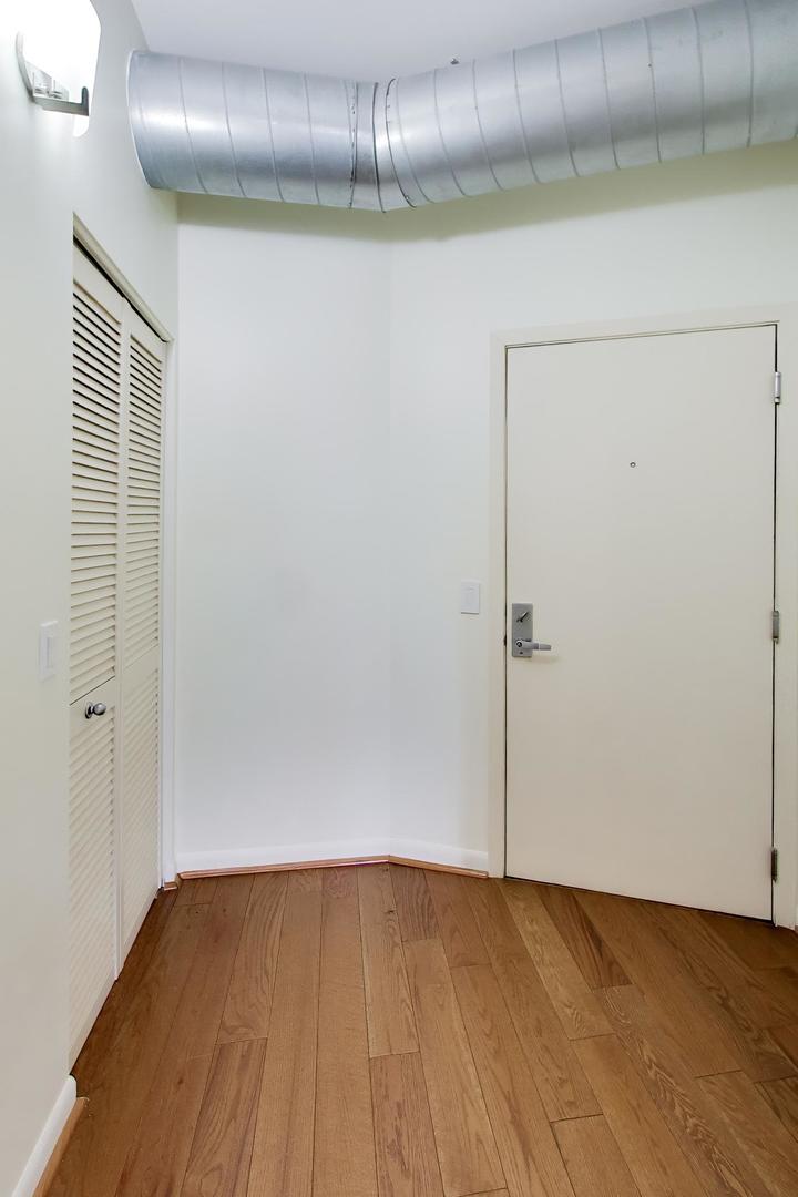 1200 W Monroe Street 502 Property Photo 11
