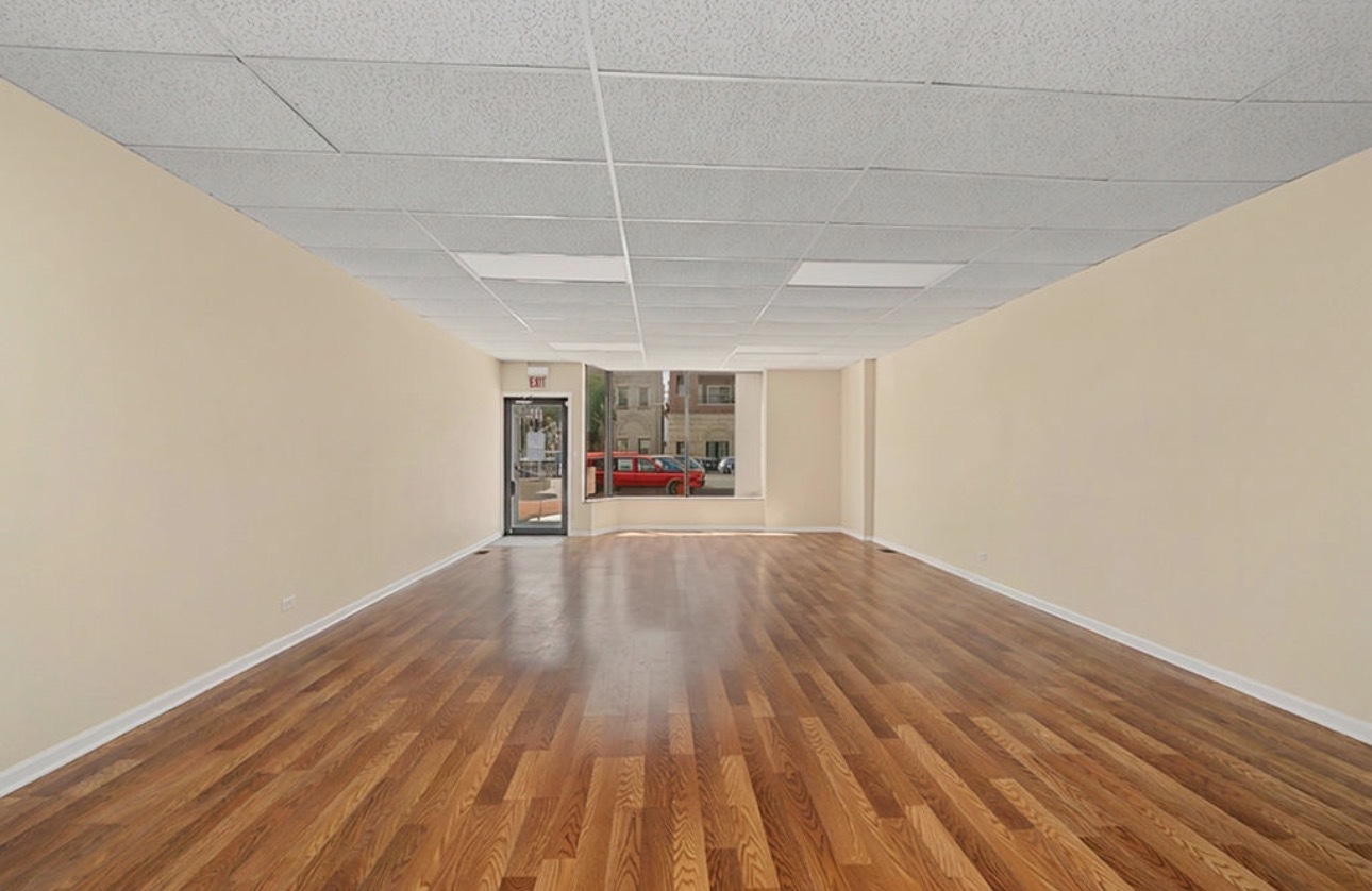 2017 N Western Avenue 1 Property Photo 7