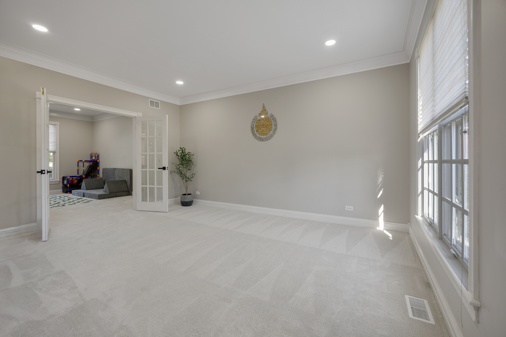 26w286 Pinehurst Drive Property Photo 6