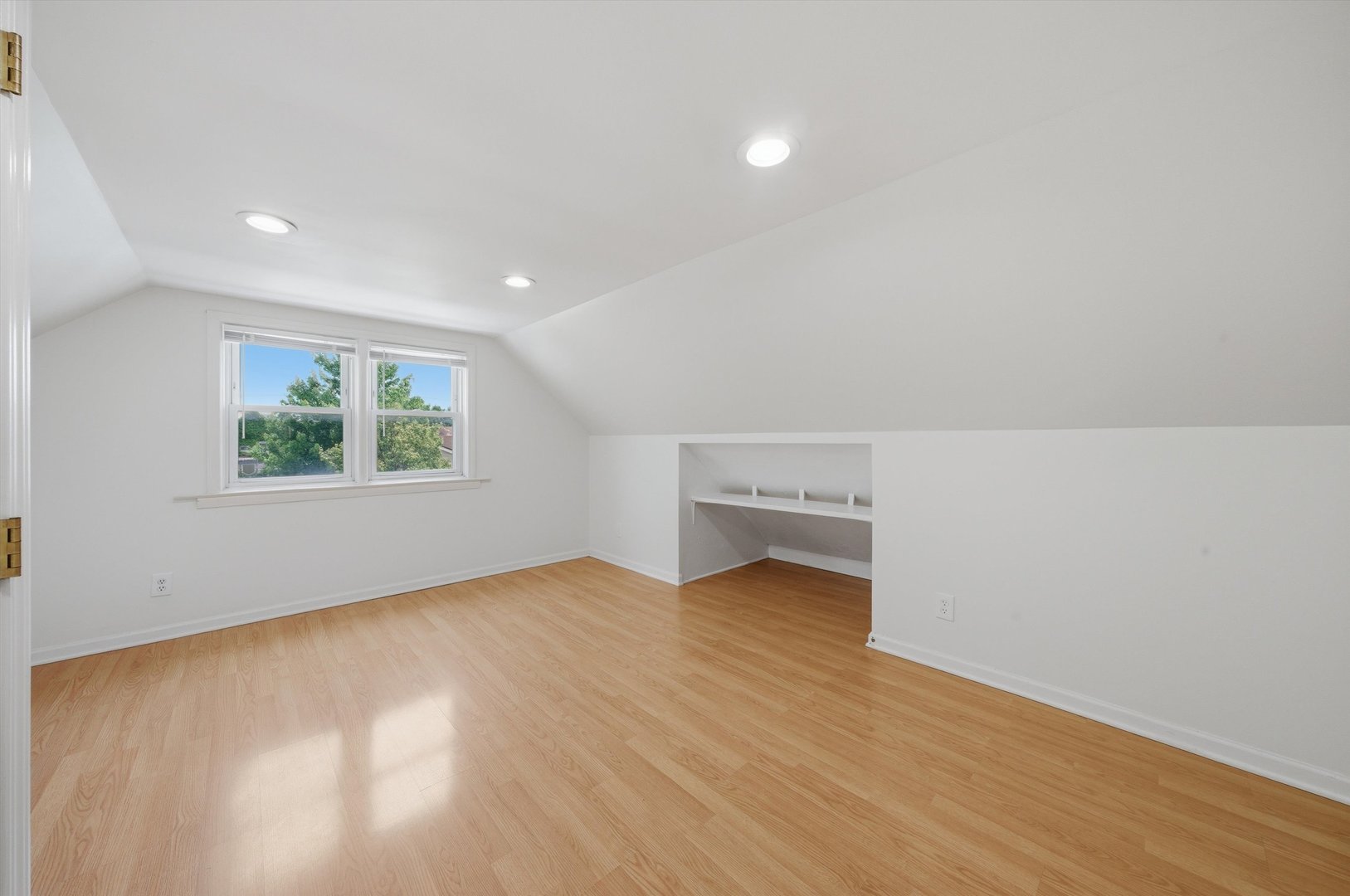 5134 S Laporte Avenue Property Photo 26