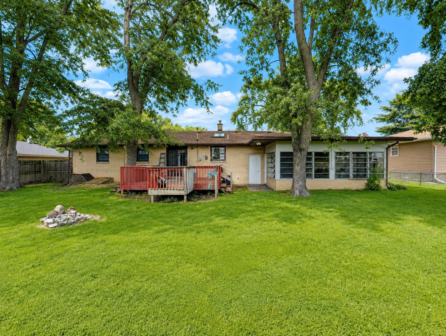 2295 177th Street Property Photo 2