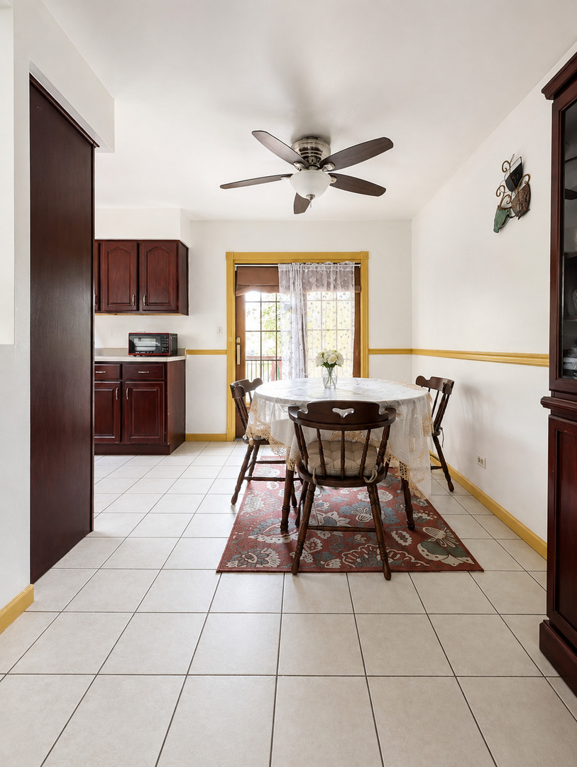 2295 177th Street Property Photo 3