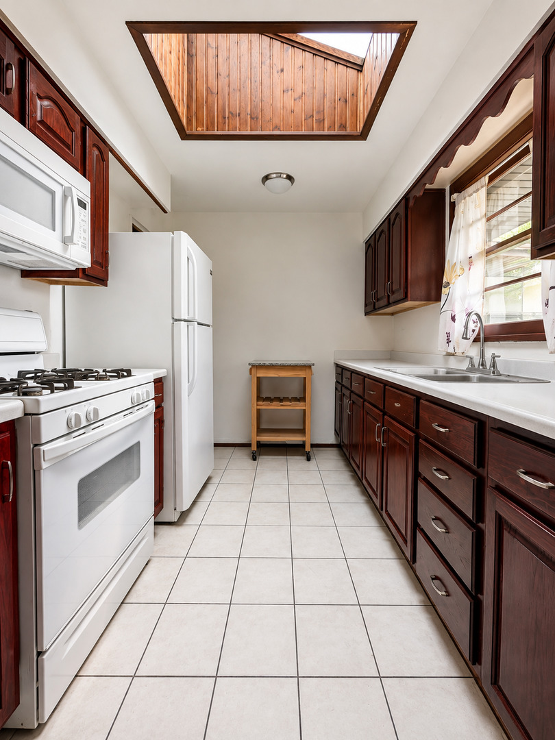 2295 177th Street Property Photo 4