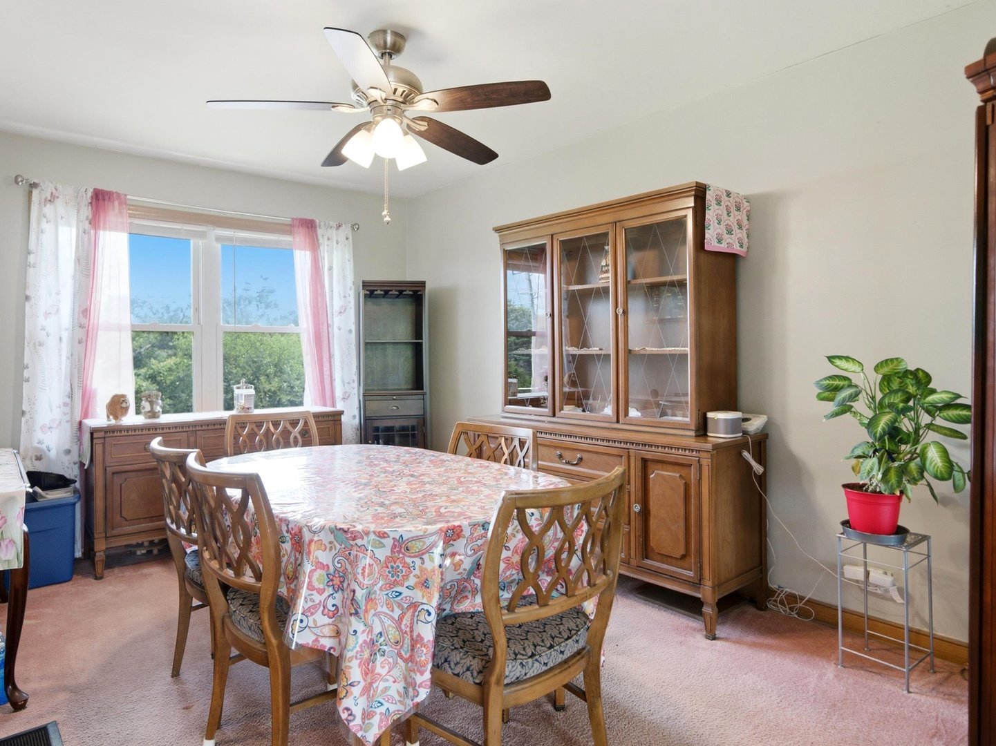 1421 Balmoral Avenue 2s Property Photo 6
