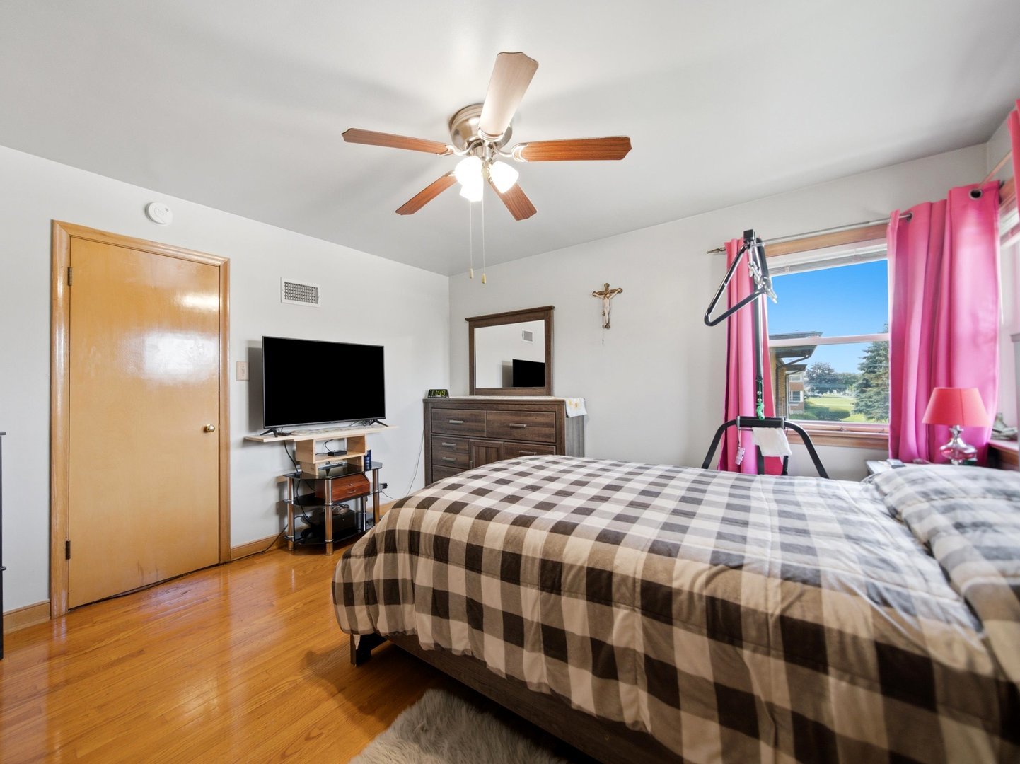 1421 Balmoral Avenue 2s Property Photo 11