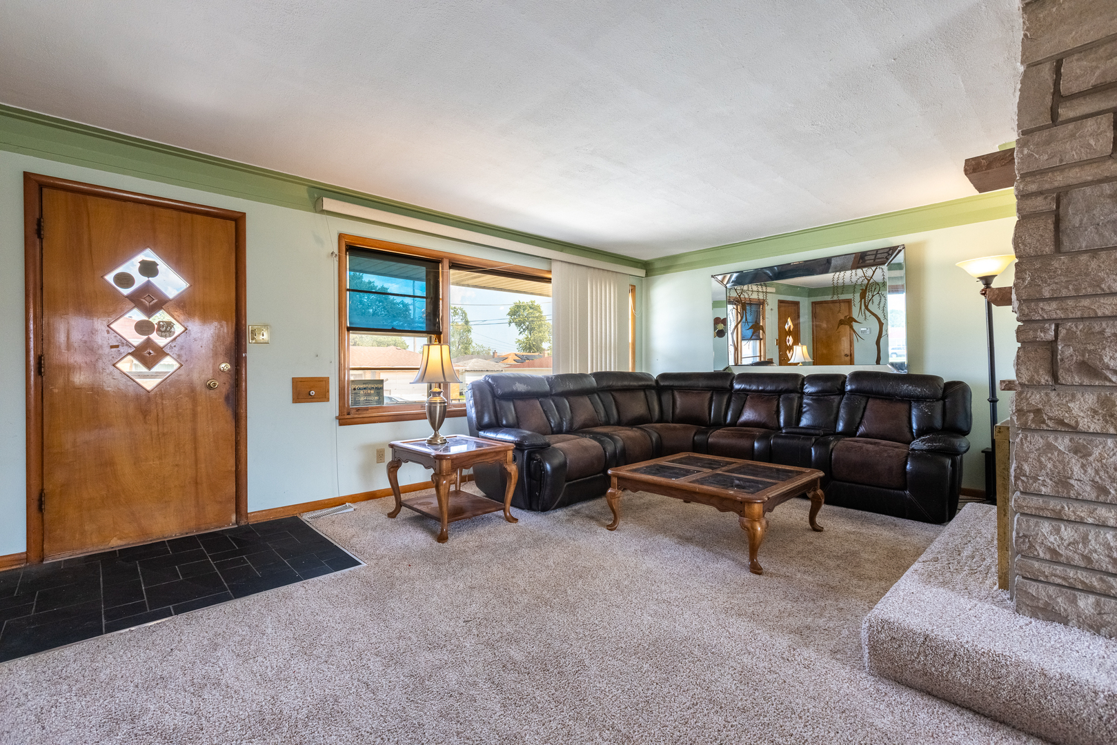427 Luella Avenue Property Photo 3