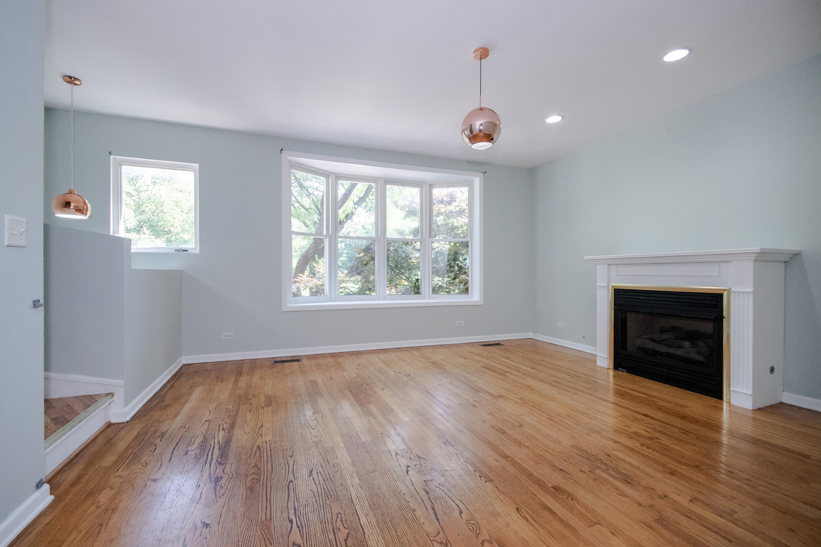 710 E 51st Street Property Photo 6