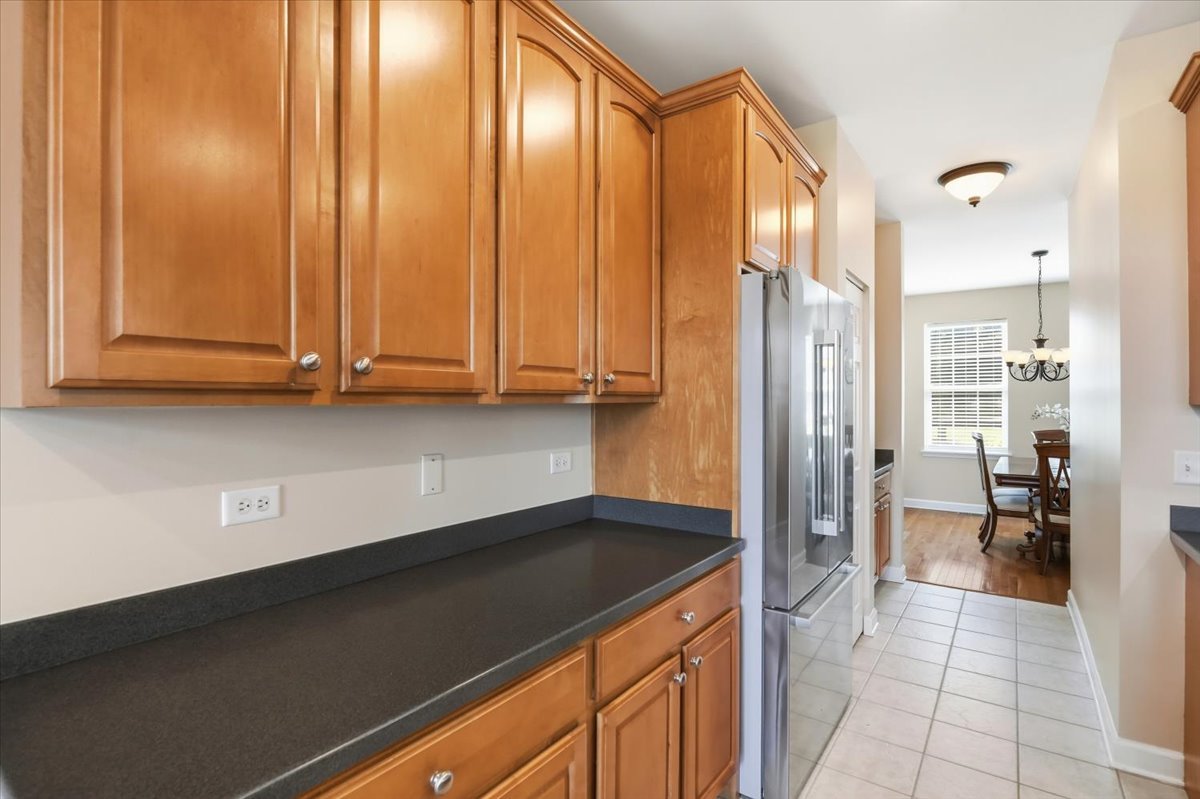 2835 Liberty Lakes Boulevard Property Photo 8