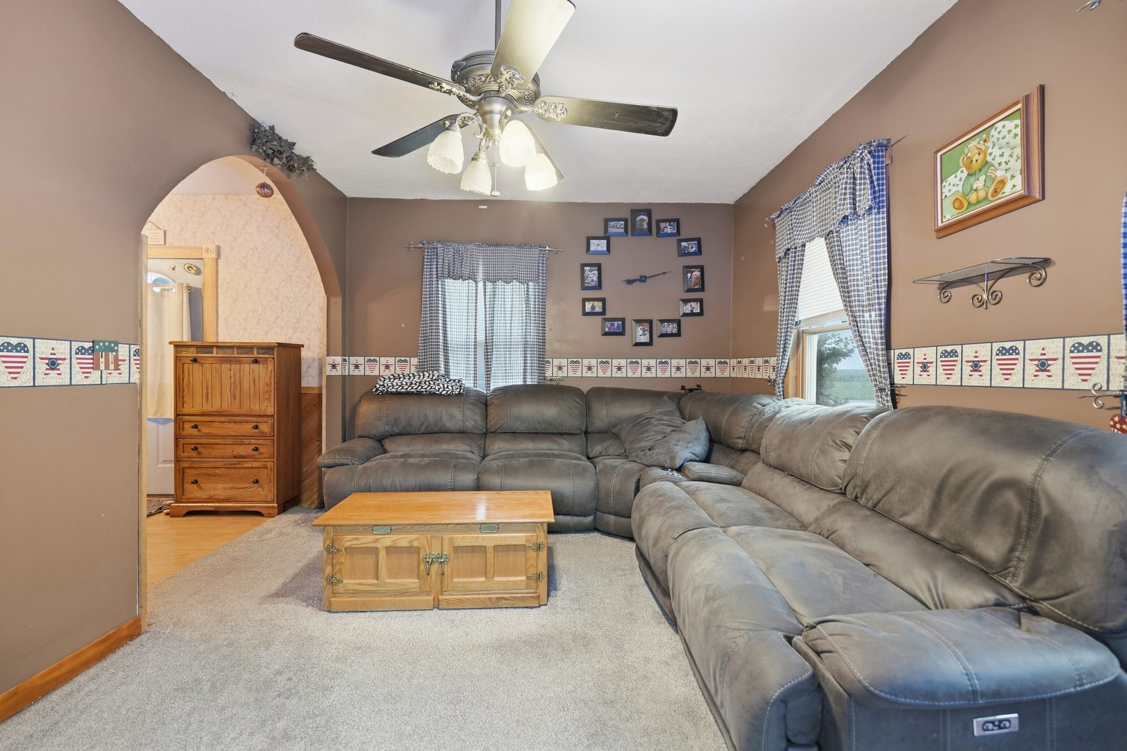 402 S 1st Street Property Photo 5