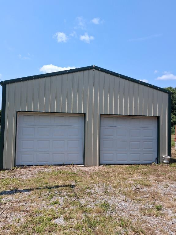 2559 Orient Road Property Photo 2