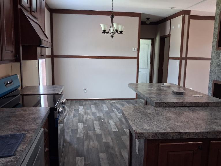 2559 Orient Road Property Photo 11