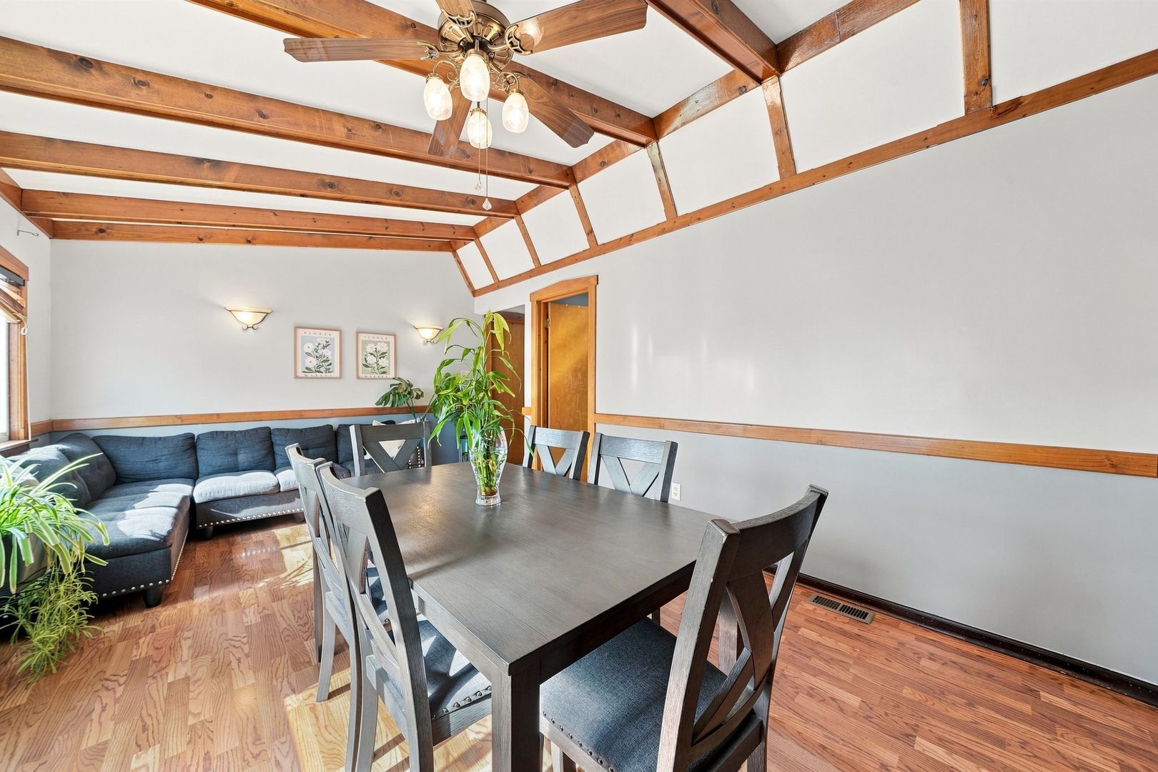 2325 W 41st Street Property Photo 19