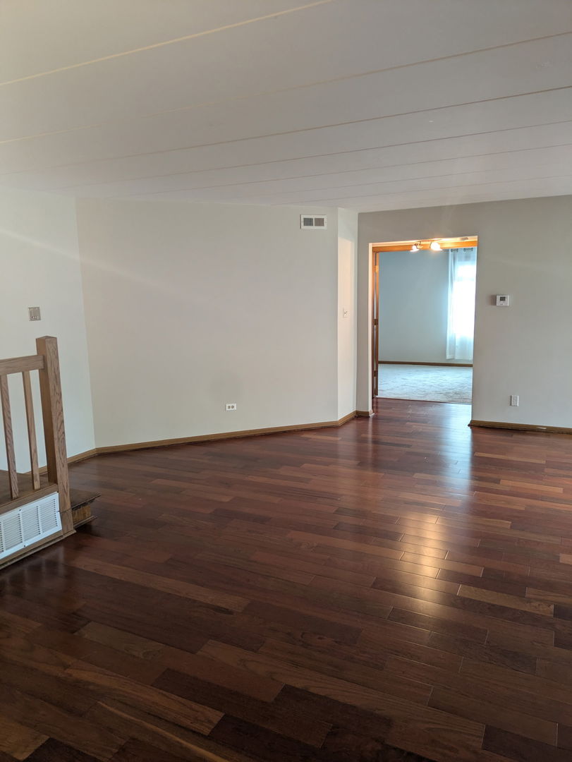 17242 Ridgeland Avenue 1n Property Photo 10