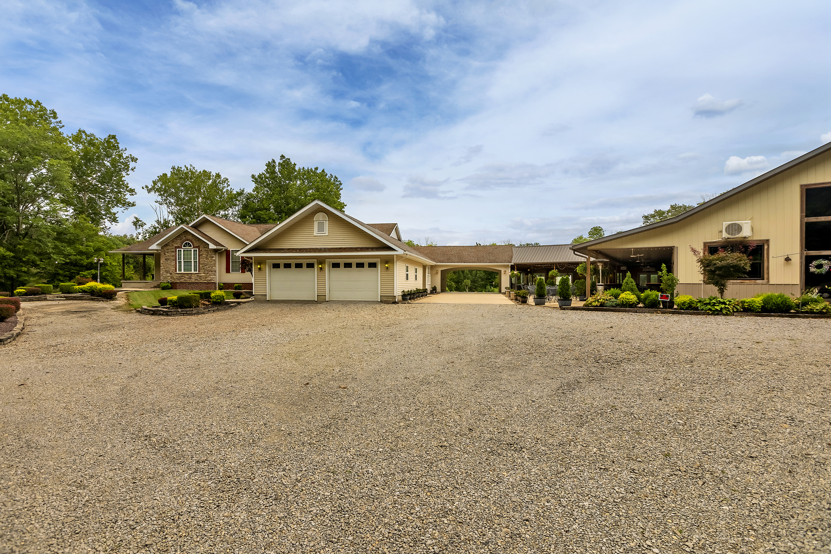 4600 Ava Road Property Photo 6