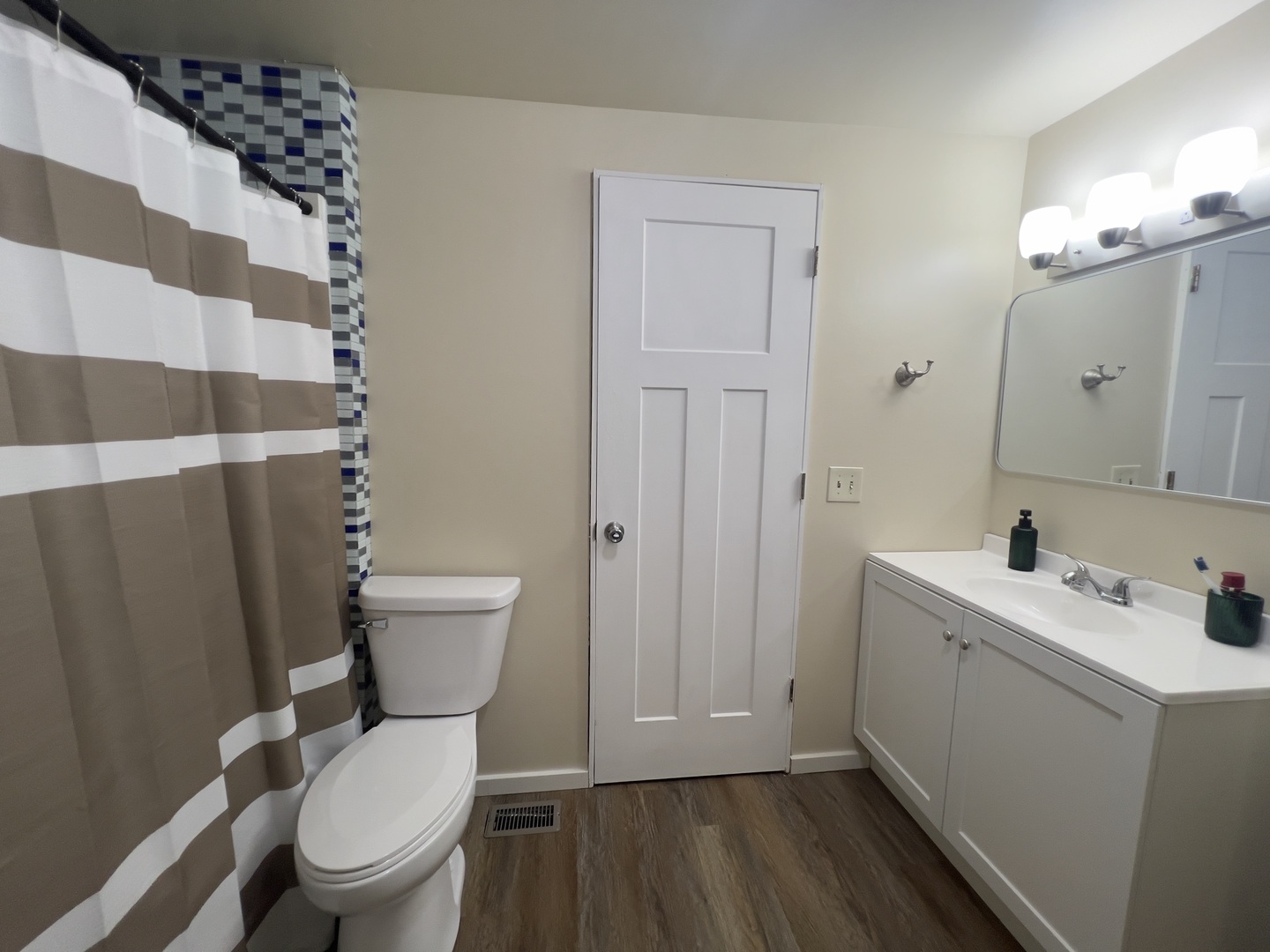1094 Testa Drive Property Photo 20
