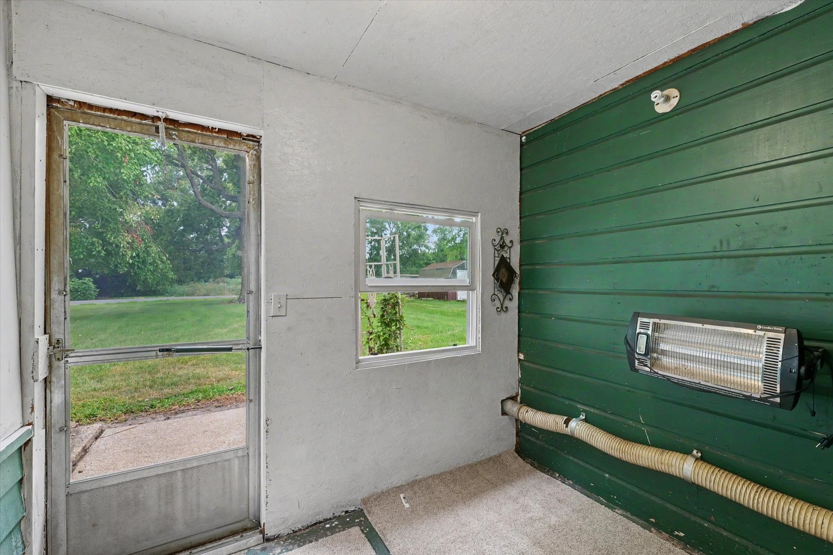221 E Main Street Property Photo 22
