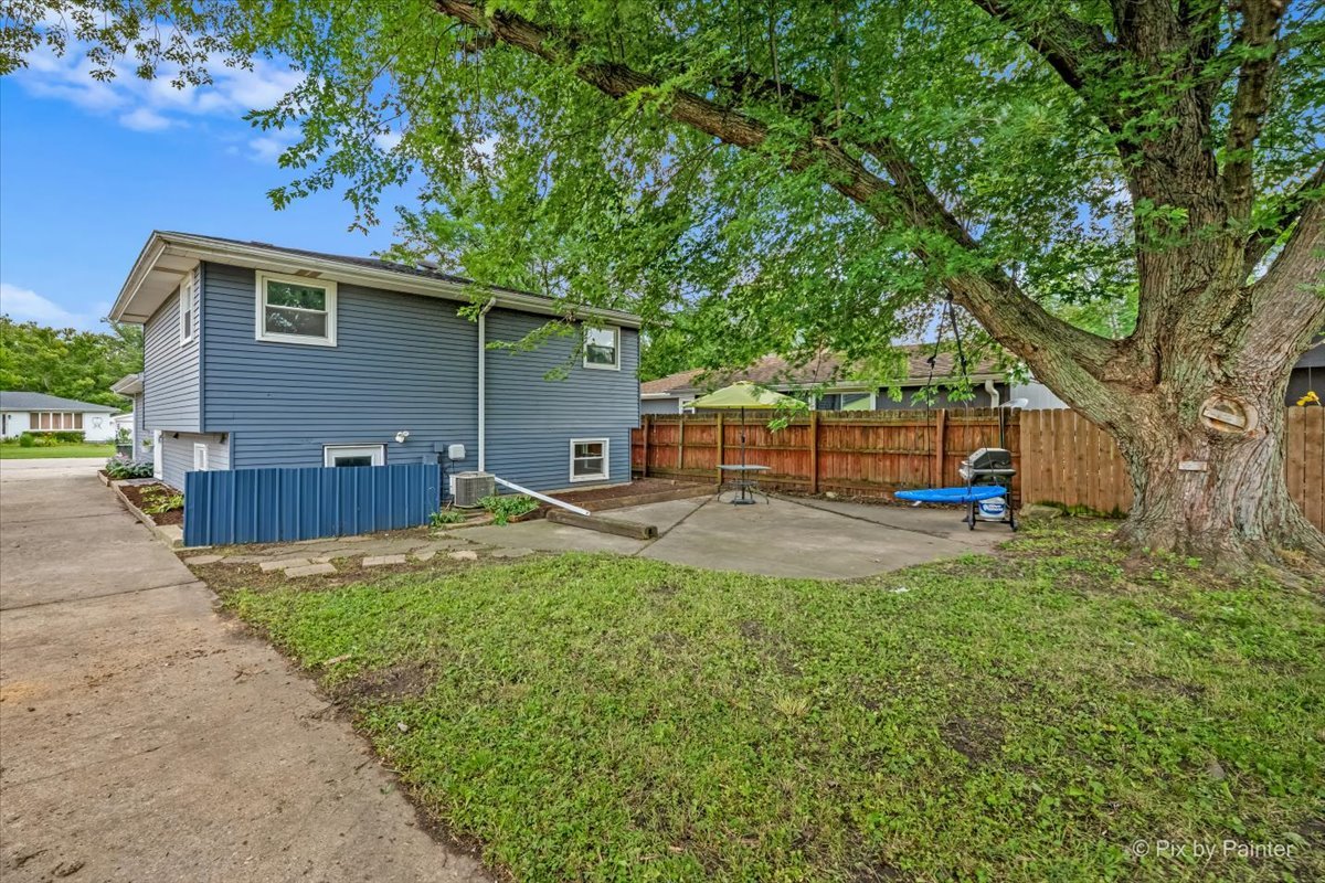1n542 Goodrich Avenue Property Photo 23