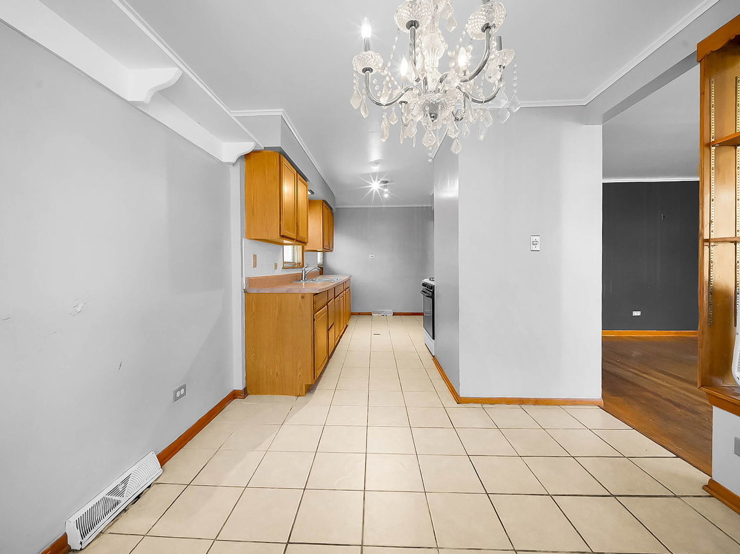 14328 Ellis Avenue Property Photo 7