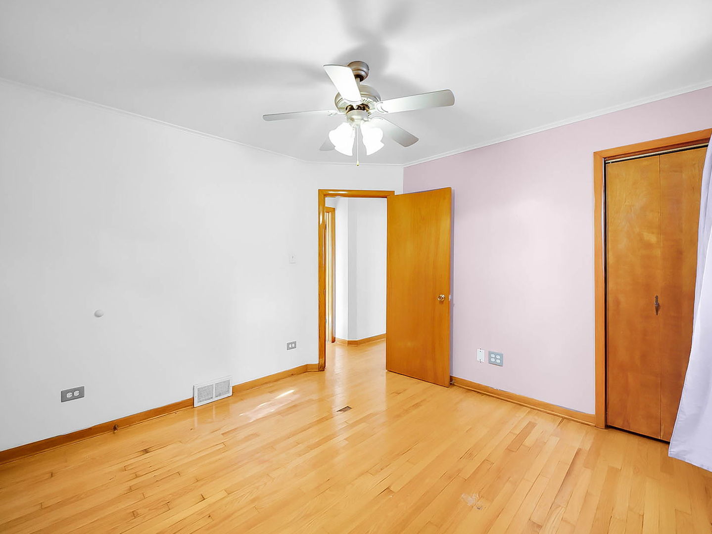 14328 Ellis Avenue Property Photo 11