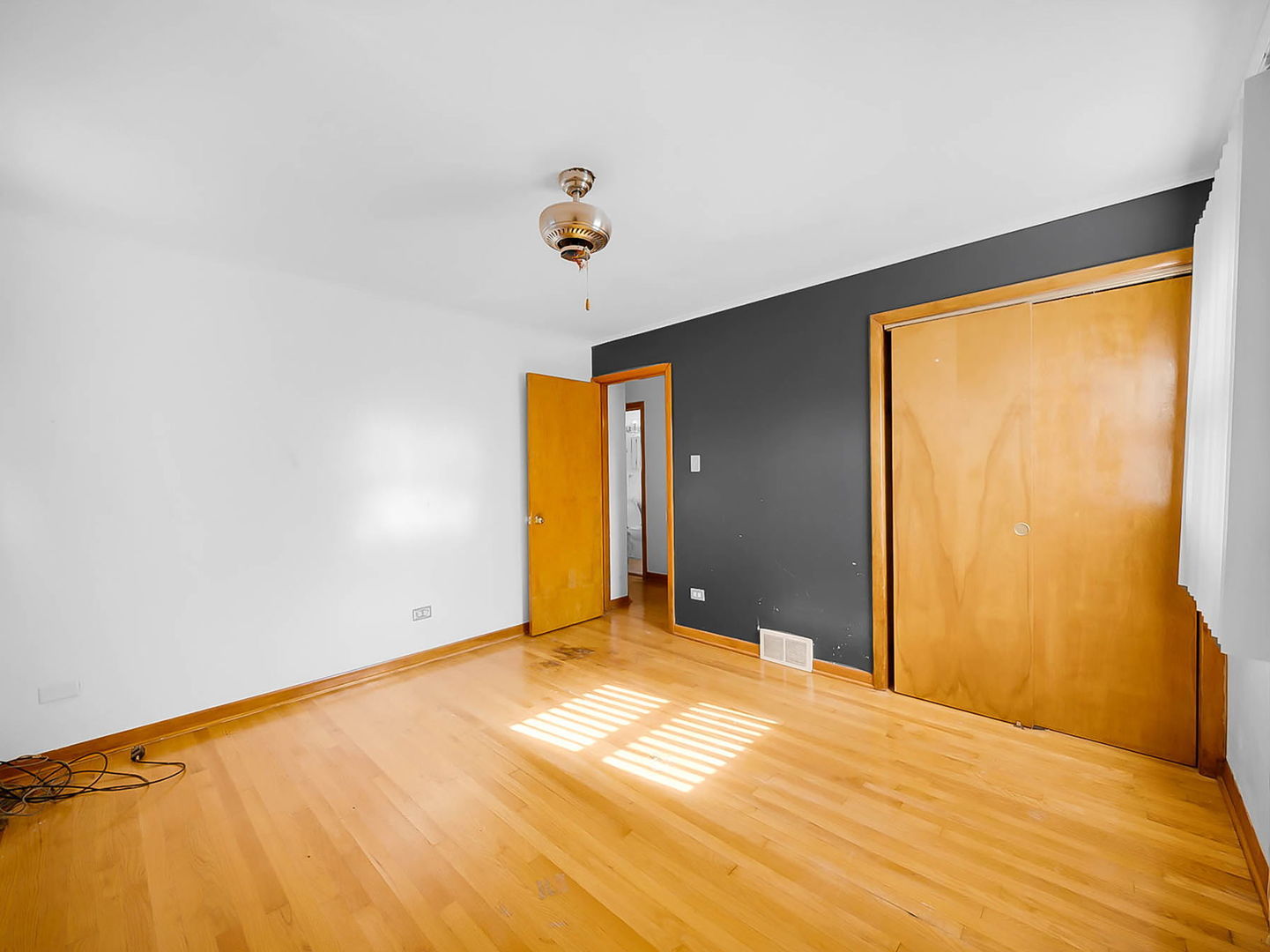14328 Ellis Avenue Property Photo 14
