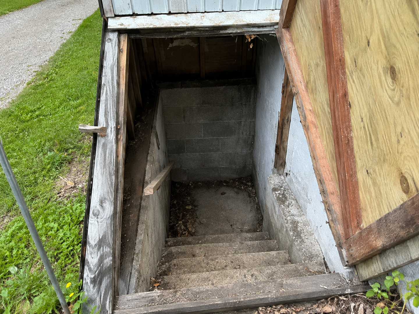 503 Milton Street Property Photo 13