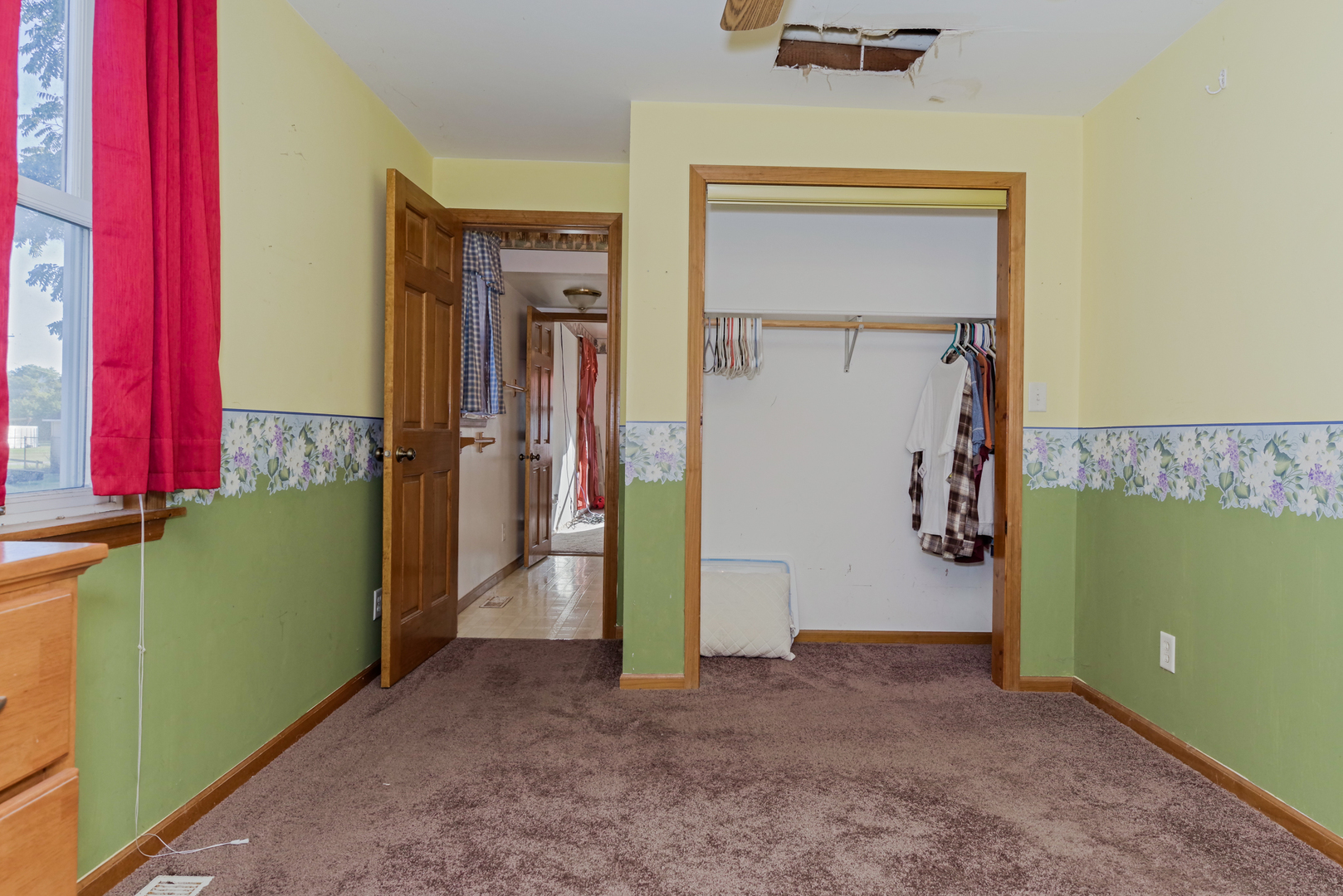 208 N Main Street Property Photo 14
