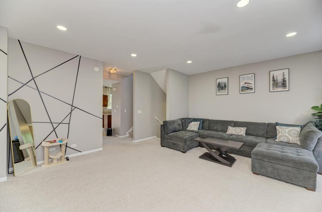567 Declaration Lane Property Photo 6