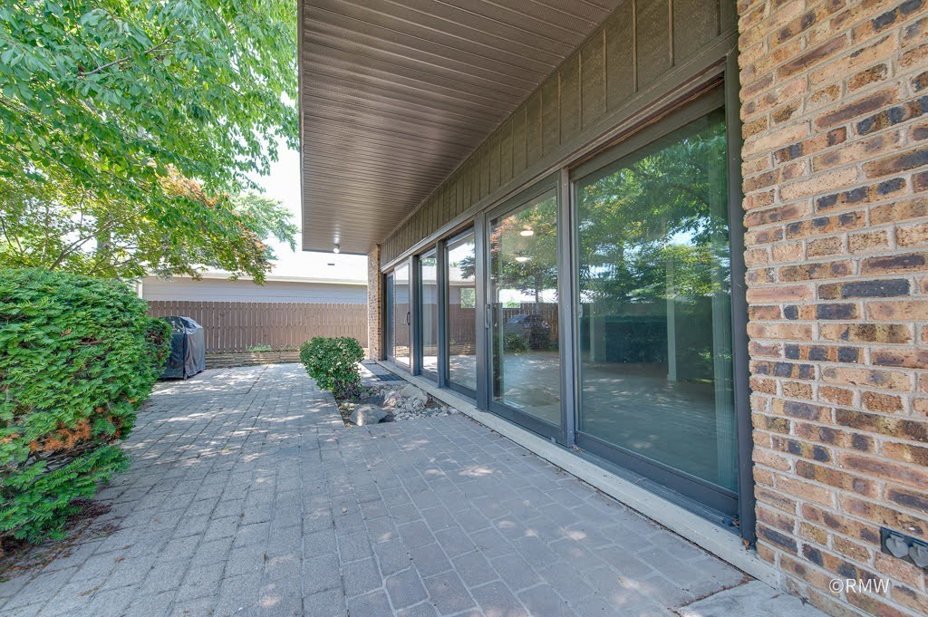 535 E Turner Avenue Property Photo 4