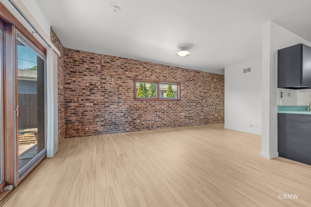 535 E Turner Avenue Property Photo 13