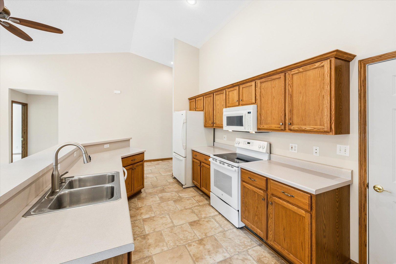 438 Apple Valley Lane 438 Property Photo 15