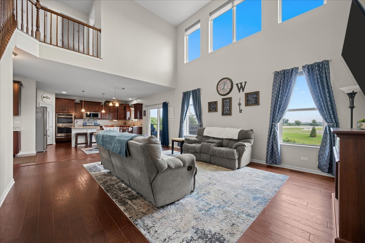 1554 Star Grass Circle Property Photo 8