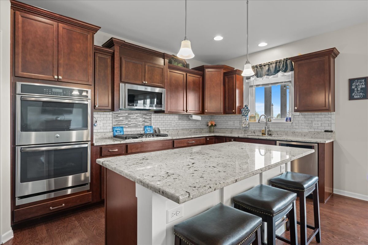 1554 Star Grass Circle Property Photo 11