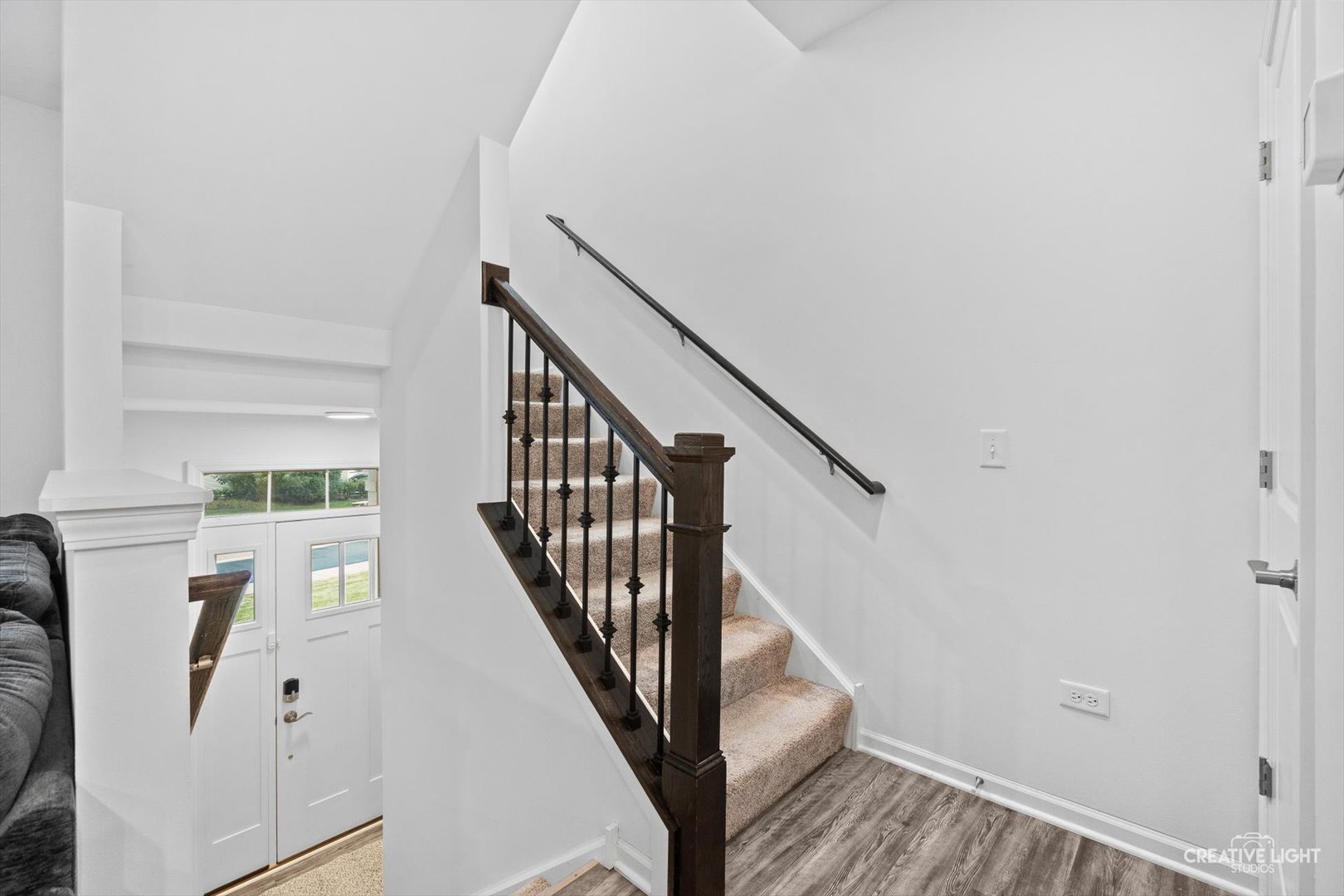 513 Creek Drive Property Photo 3