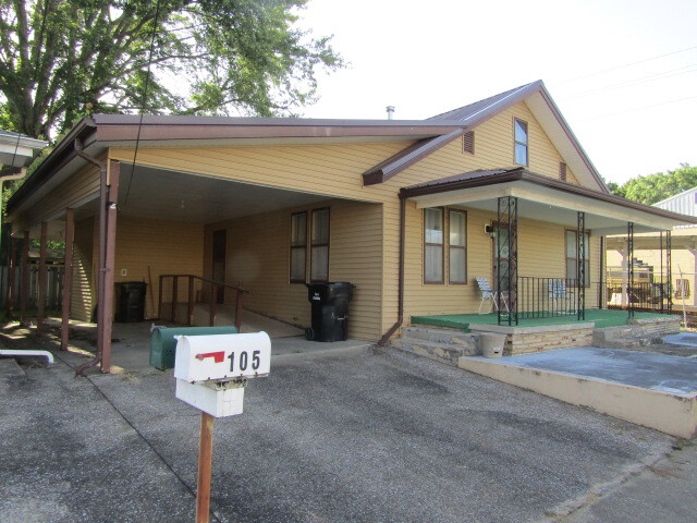 111 N Columbus Street Property Photo 25