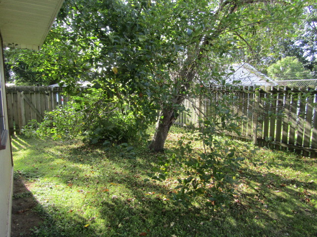 111 N Columbus Street Property Photo 40