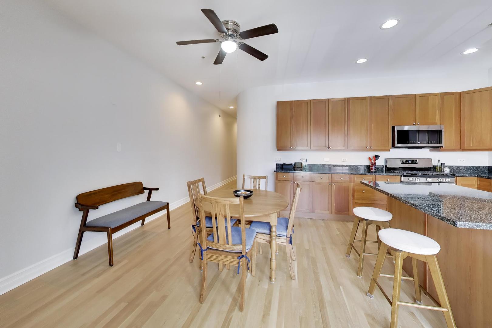608 Hinman Avenue 2s Property Photo 14