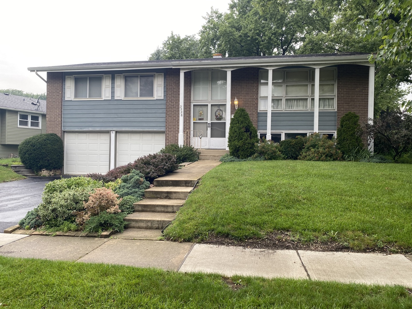 2528 Jackson Drive Property Photo 1
