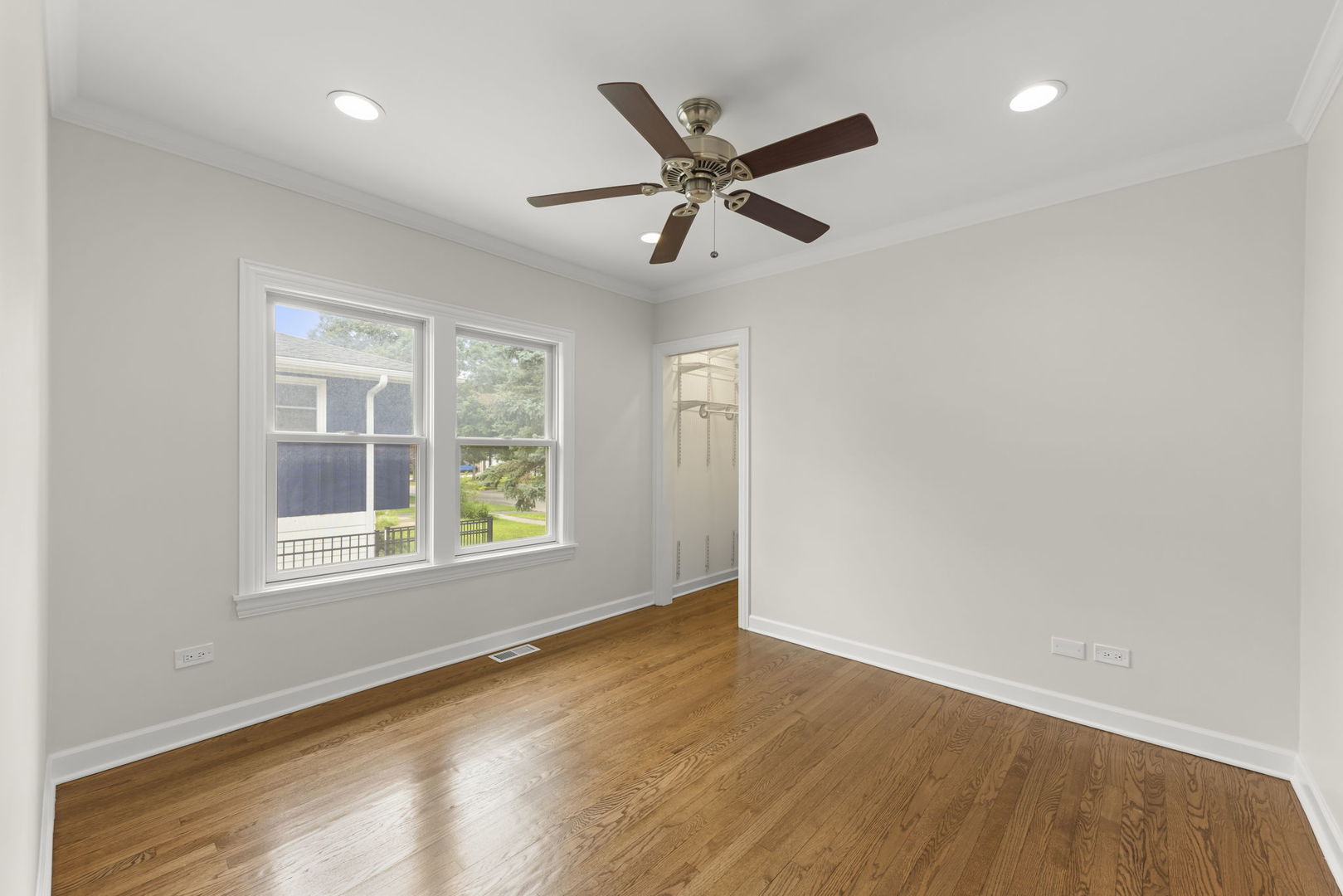 130 S Washington Street Property Photo 11