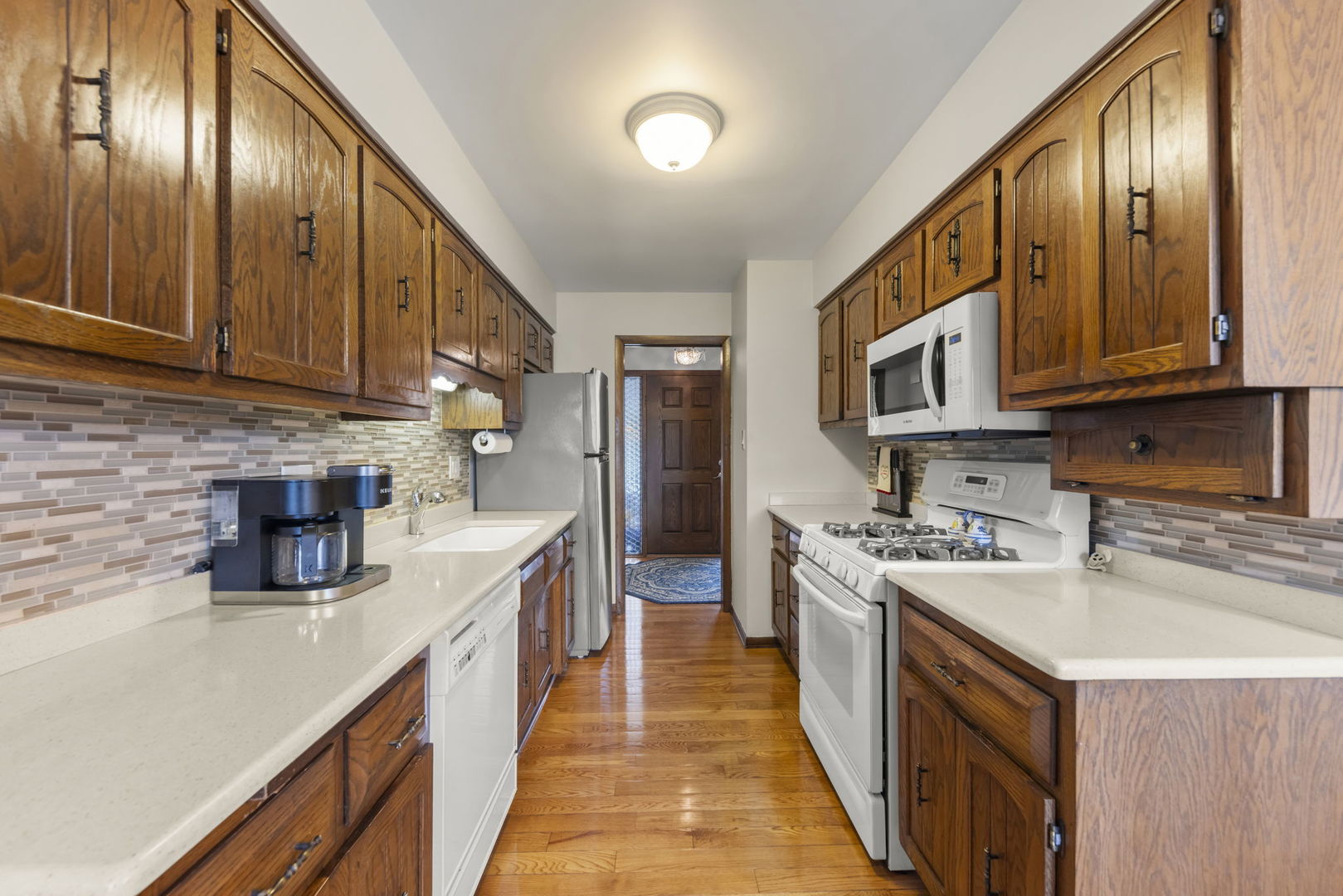 15213 Woodmar Drive Property Photo 6