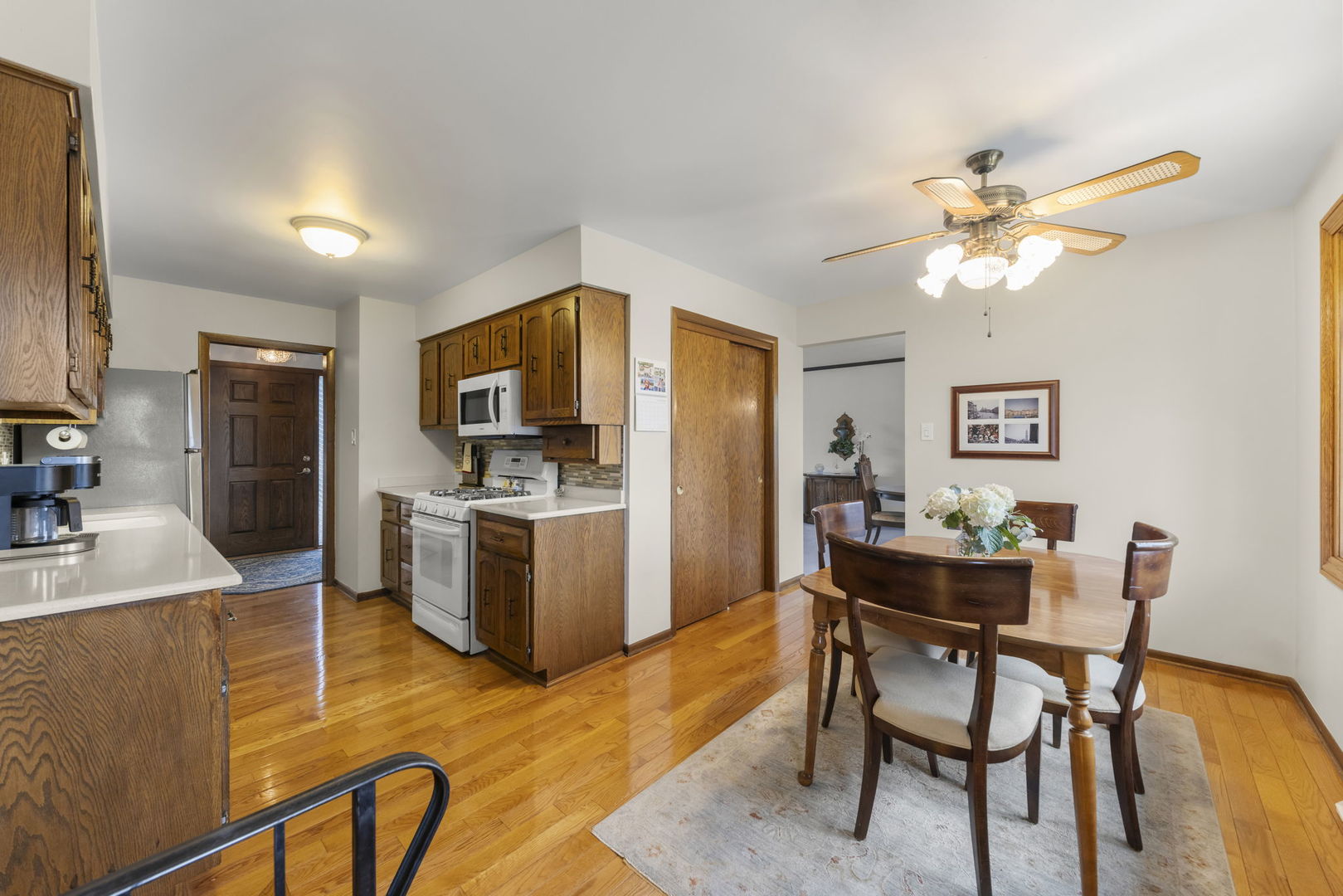 15213 Woodmar Drive Property Photo 9