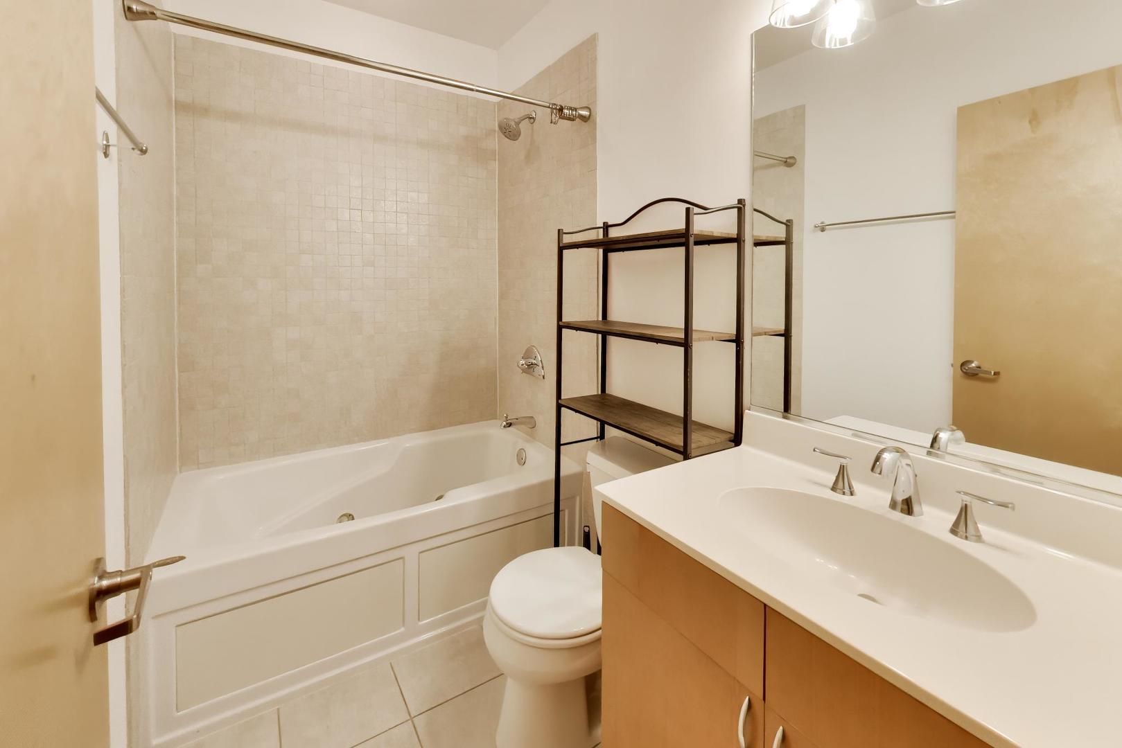 421 S Ridgeland Avenue 2s Property Photo 16