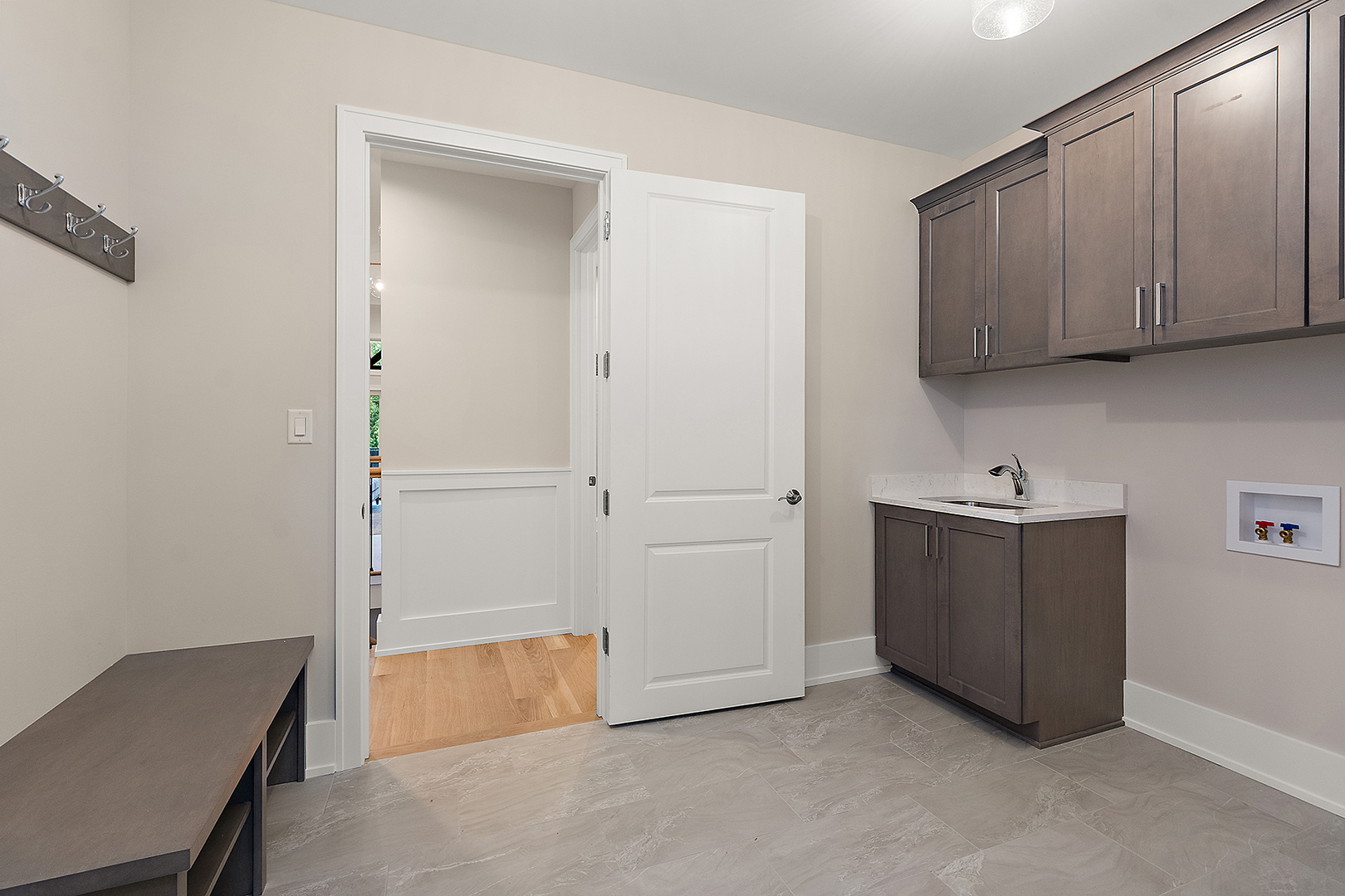 11161 Lizmore Lane 34a Property Photo 28