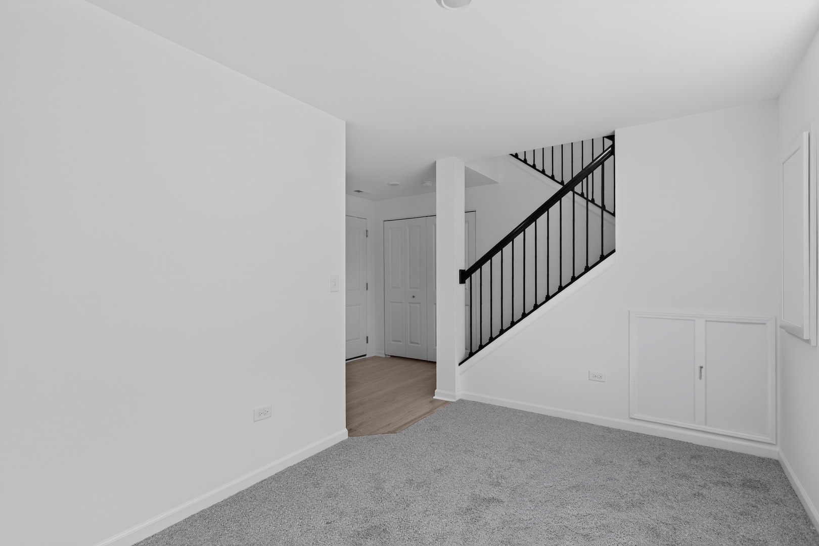 440 Red Oak Circle Property Photo 6
