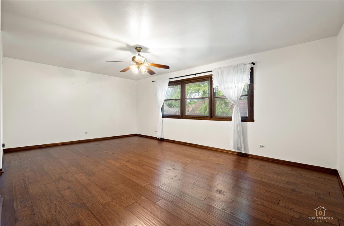 231 Southwick Lane Property Photo 24