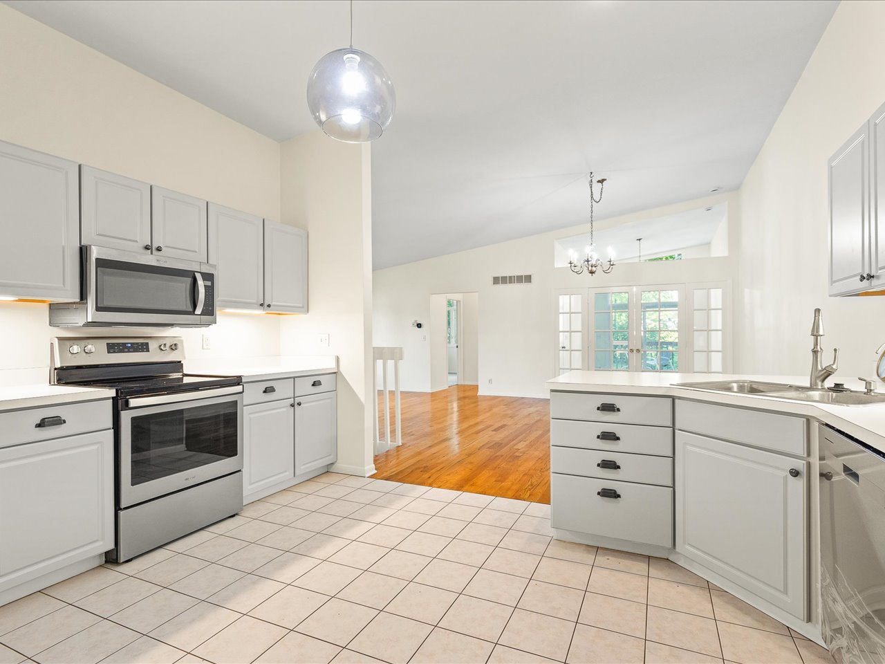 6616 Sandalwood Close Property Photo 14
