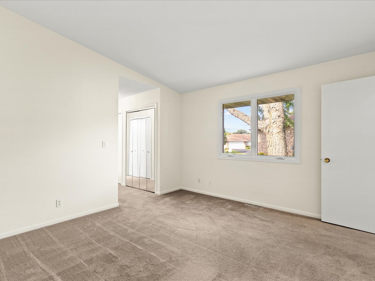 6616 Sandalwood Close Property Photo 19