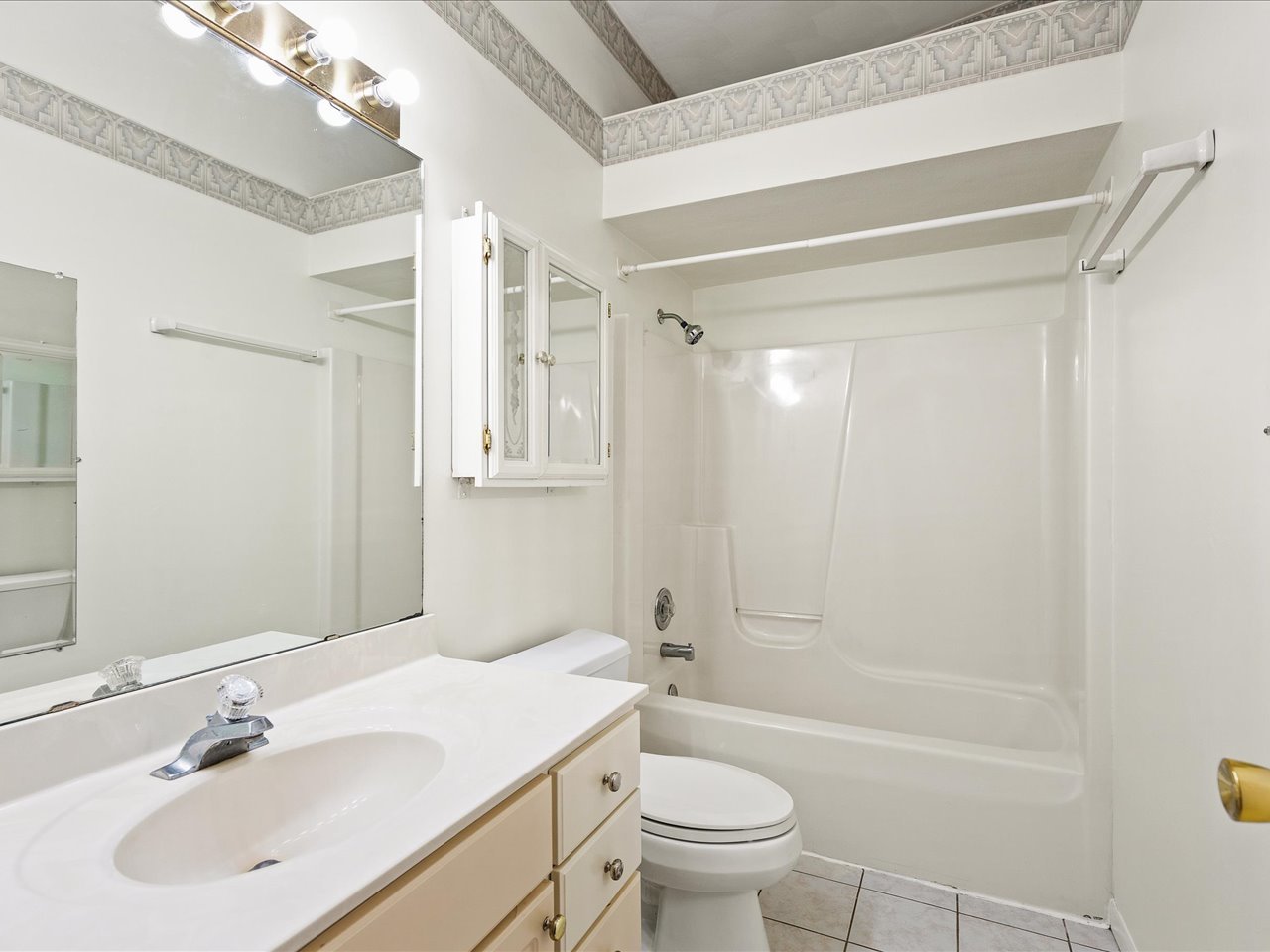 6616 Sandalwood Close Property Photo 27